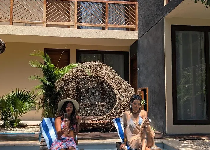 Jacuzzi Retreat Sunrise Haven Apartamento *